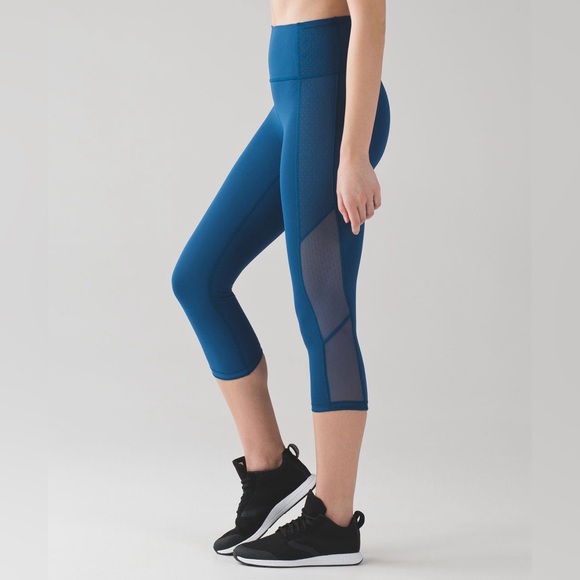 lululemon athletica Pants - Lululemon✨RARE EUC✨Body Con Crop💎Poseidon Blue✨Lace Scallop Mesh✨size 2